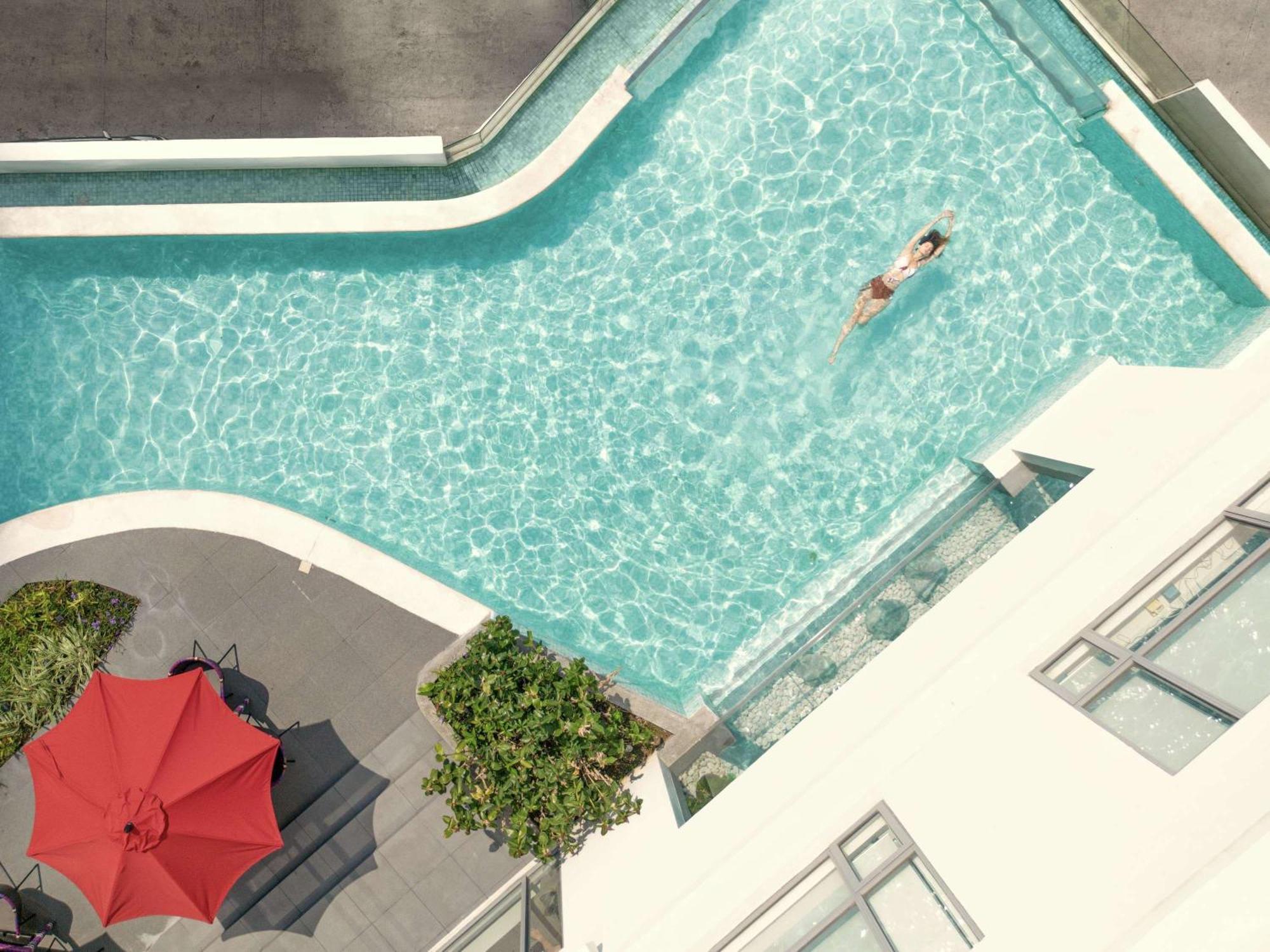 Novotel Suites Manila At Acqua ماندالويونغ المظهر الخارجي الصورة