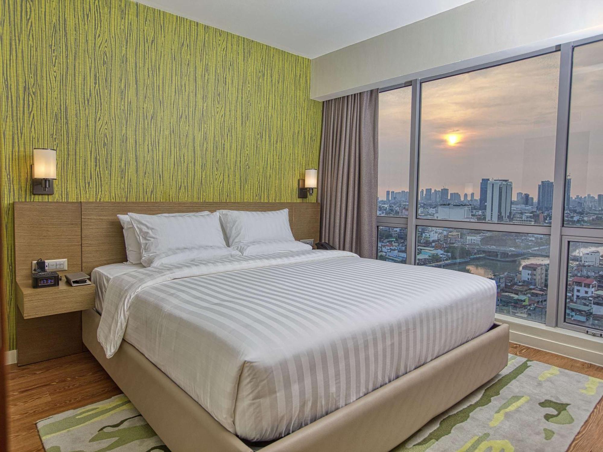 Novotel Suites Manila At Acqua ماندالويونغ المظهر الخارجي الصورة